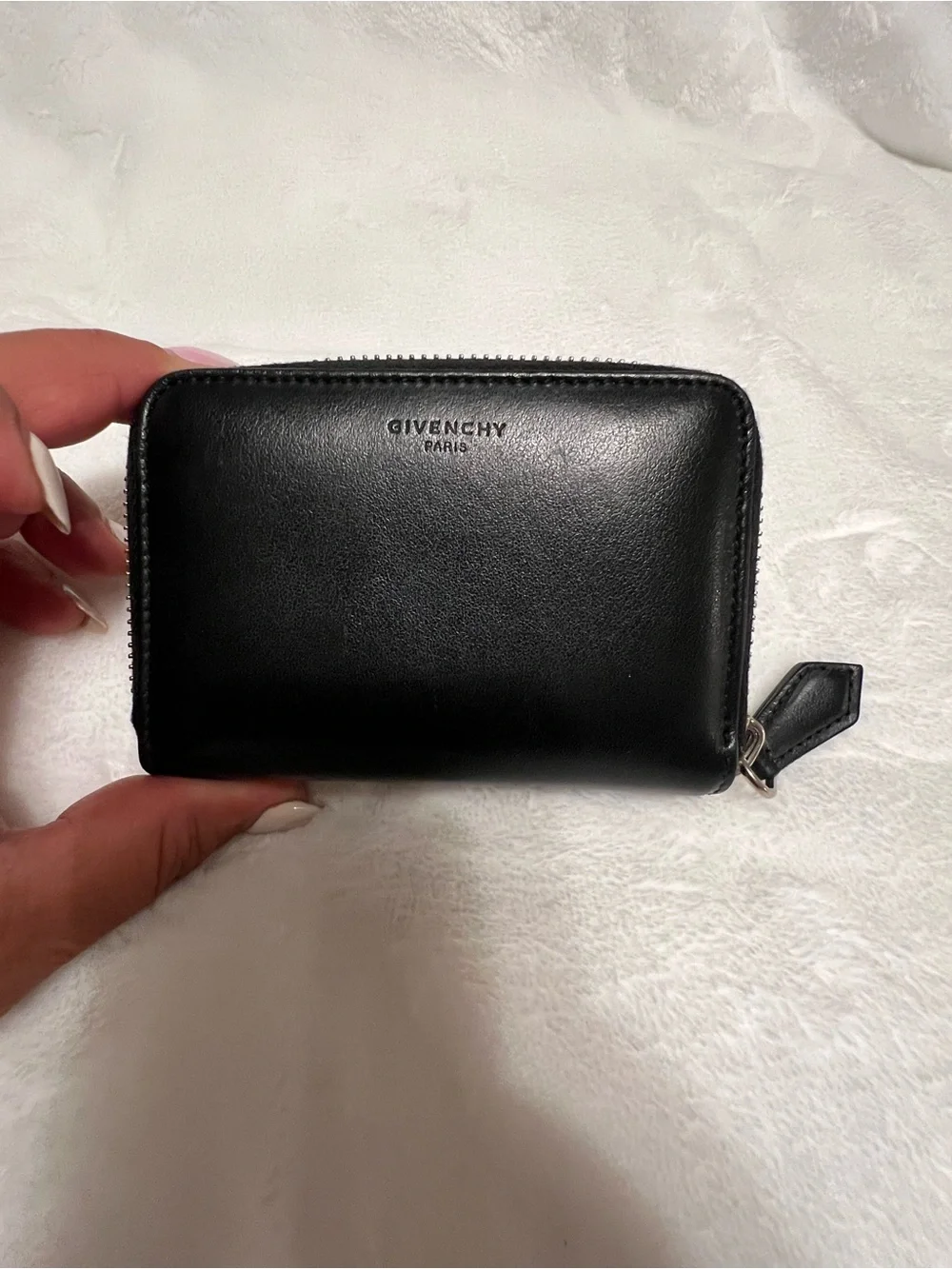 Givenchy preloved compact