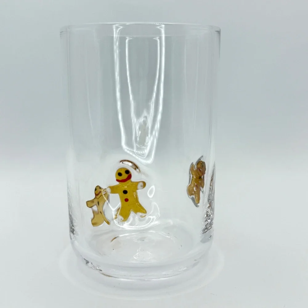Handblown Clear Glass Tumbler with 3D‎ Gingerbread Man Figurines Holiday 4.75in