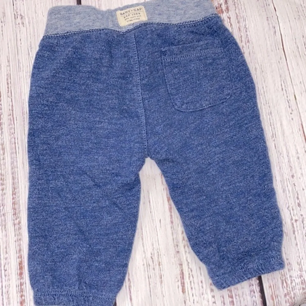 GAP blue jogger