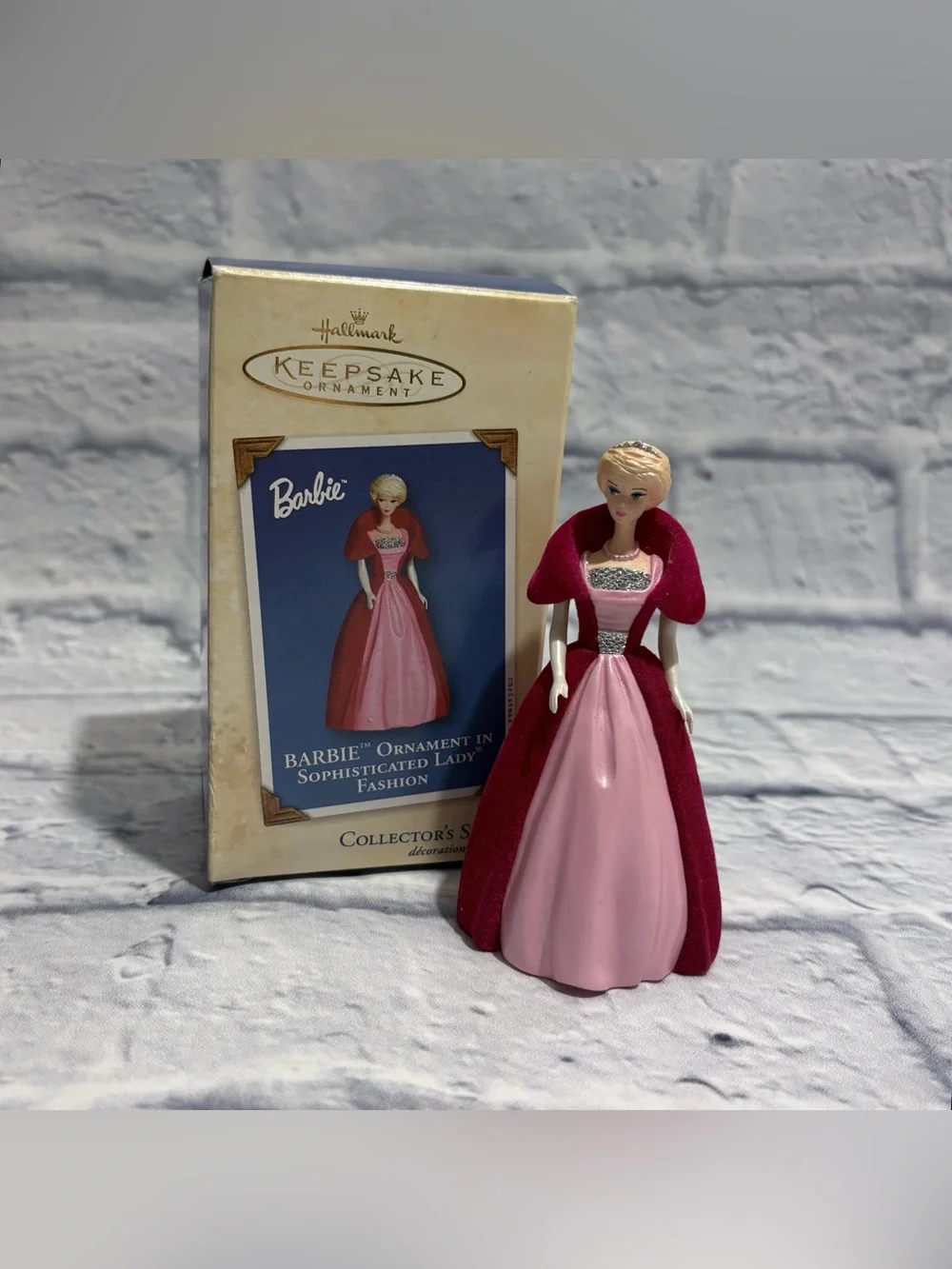 Vintage 2002 Hallmark Sophisticated Lady collectors series ornament
