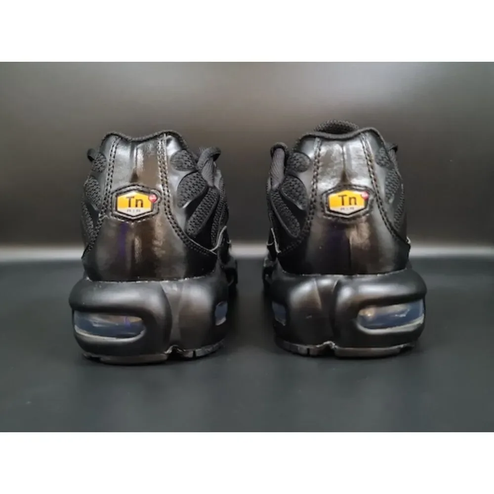 Nike Air Max Plus Triple Black. SIZE 11.5 - 604133-050