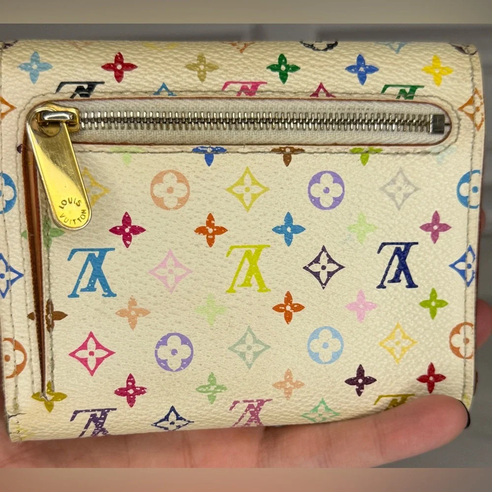 Louis Vuitton monogram showcase