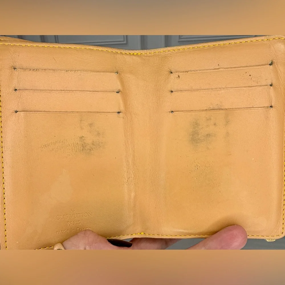 Louis Vuitton functional push