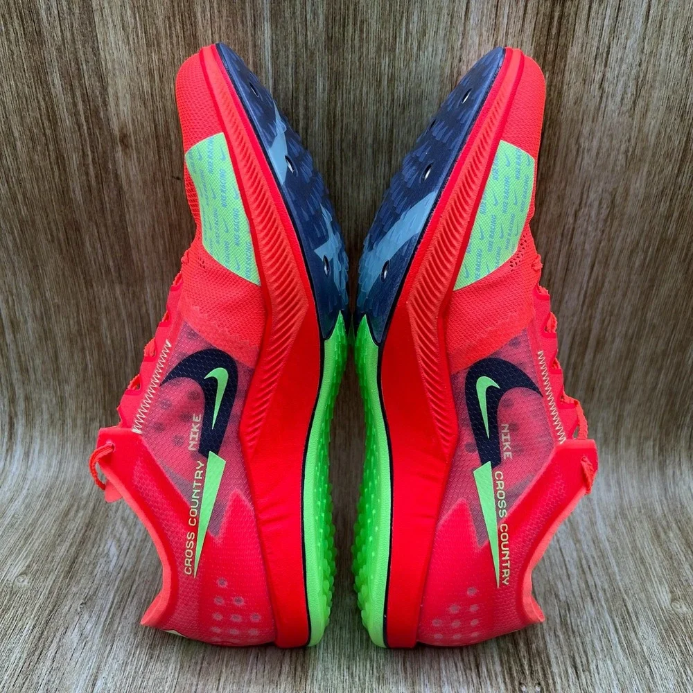 Nike zoomx dragonfly