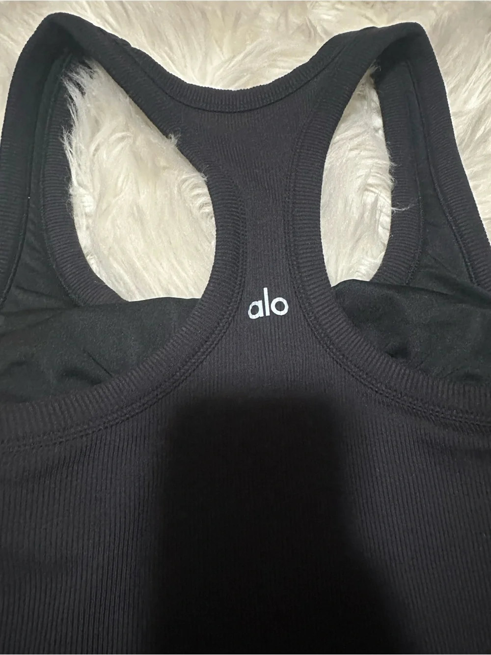 ALO Yoga sleek black