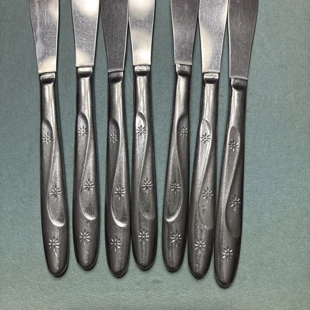 7 Vintage AMERICANA‎ STAR Stainless Table Knives