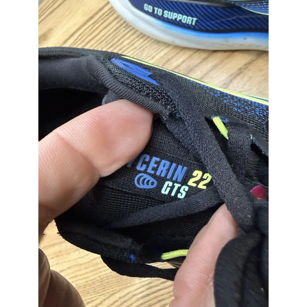 Brooks used clean flaws