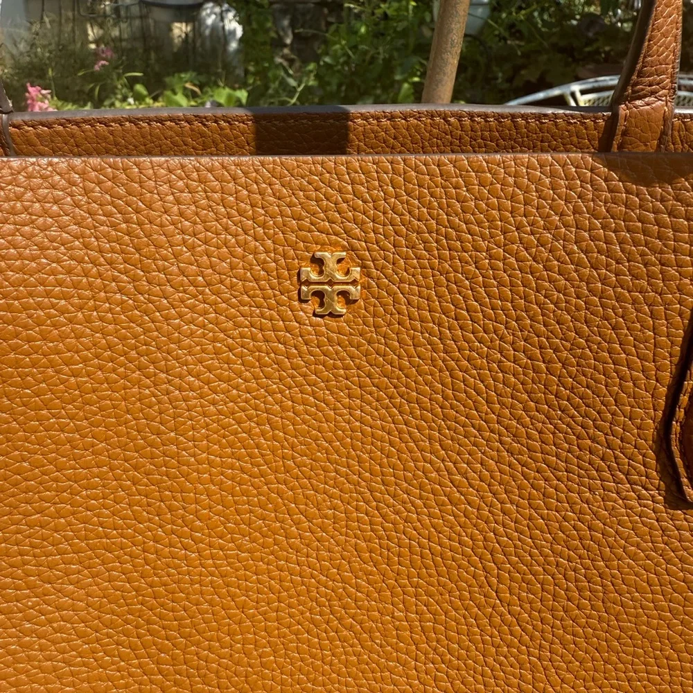 Tory Burch tory burch