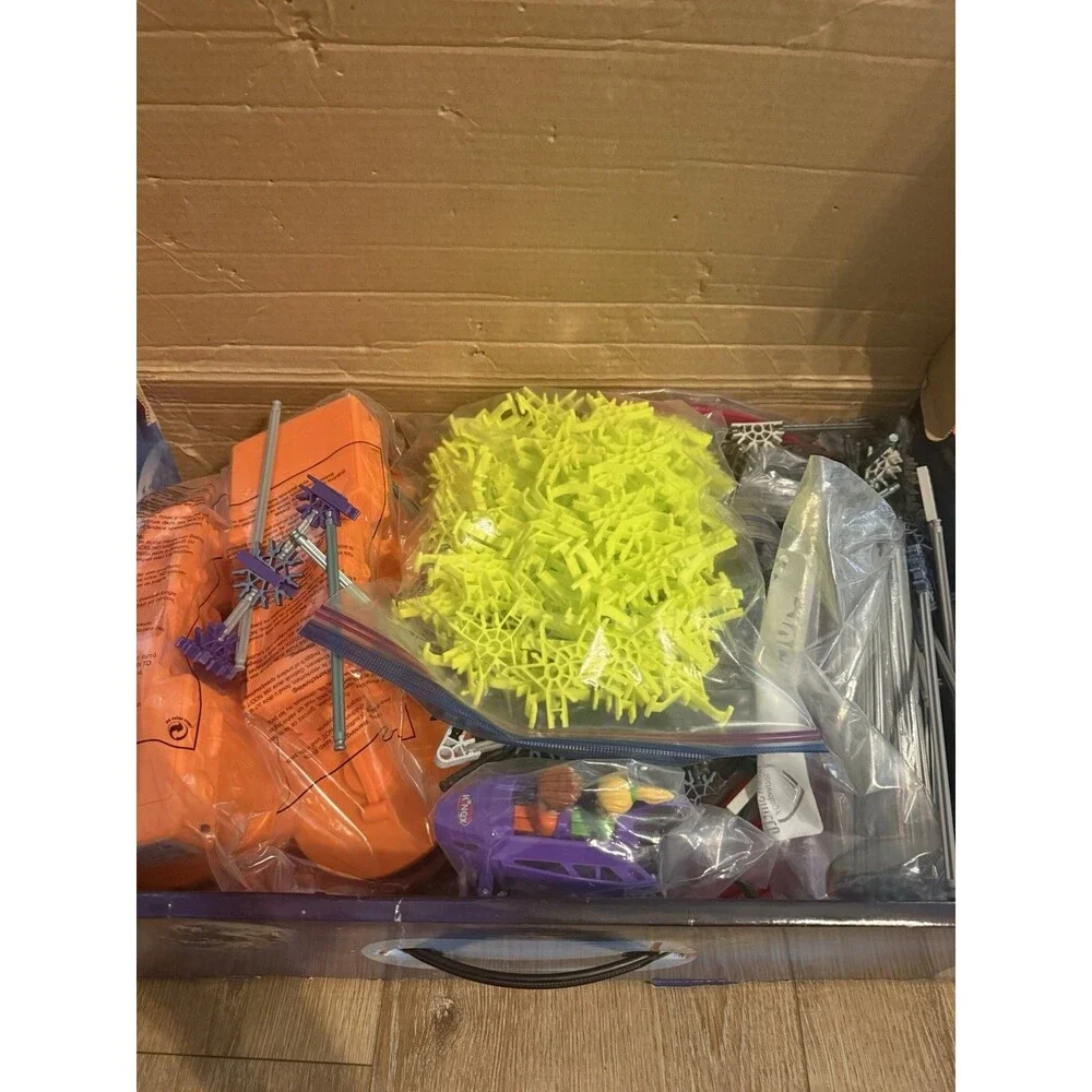 KNex item open
