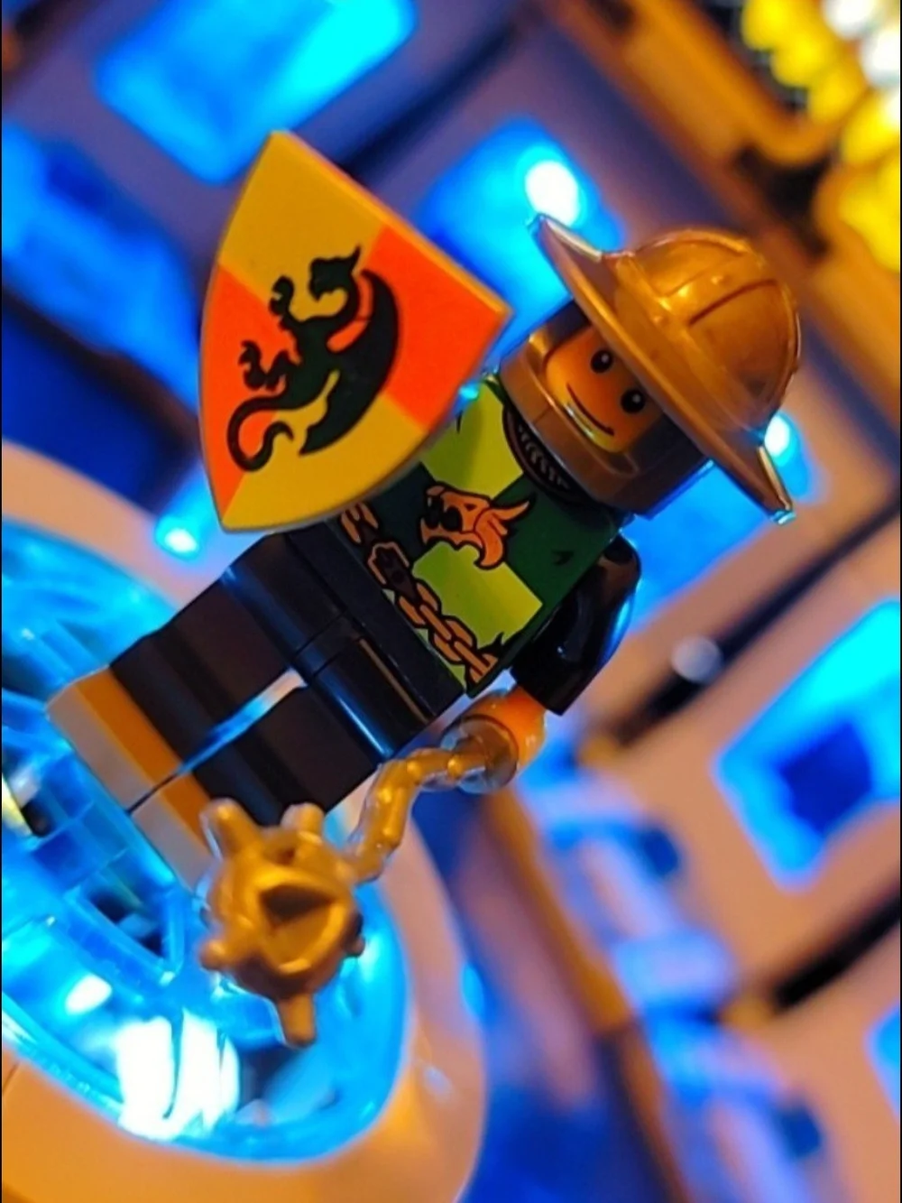 Building Block knight minifigure