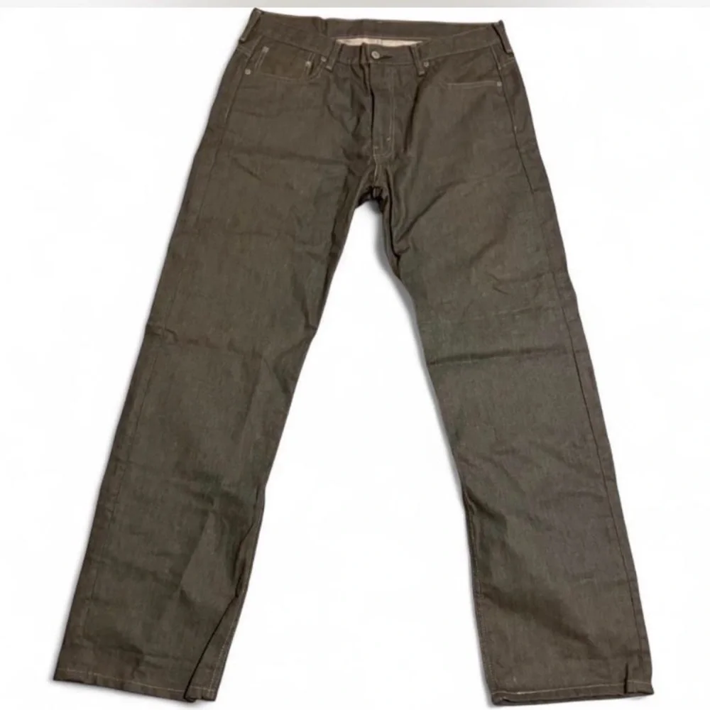 Levi's Men's Straight Fit Jeans in Dark Gray‎