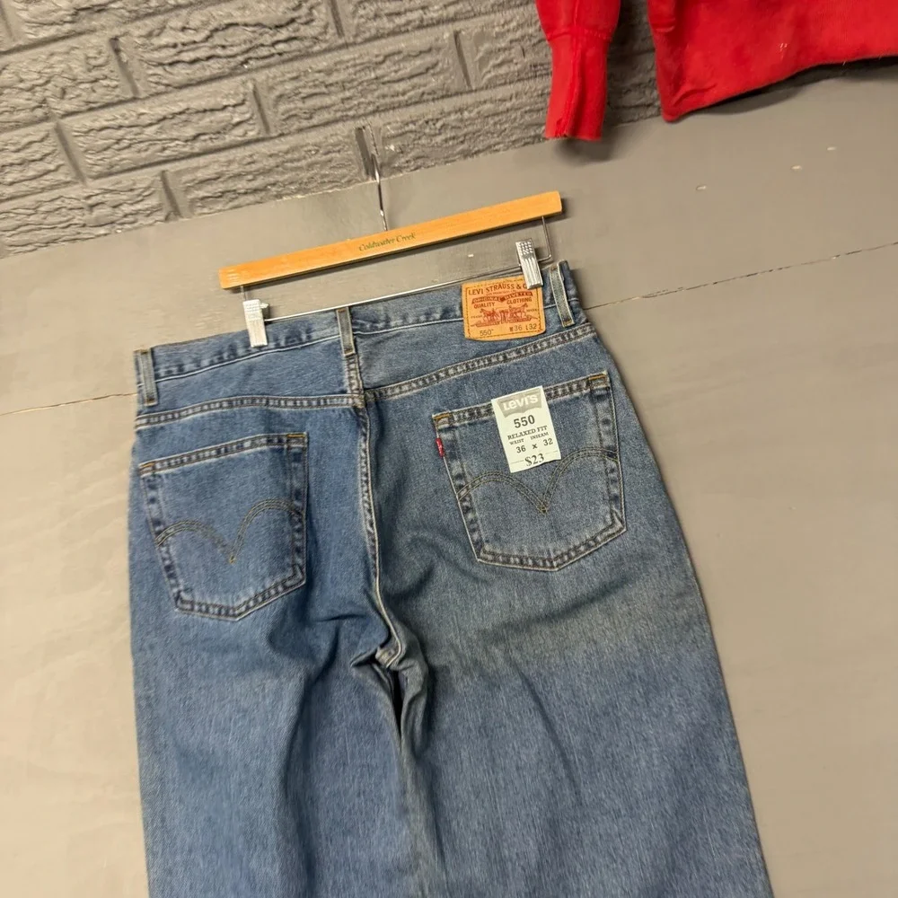 Levis 550 Relaxed Fit Tapered‎ Leg Blue Jeans Mens 36x32 Medium Wash Denim