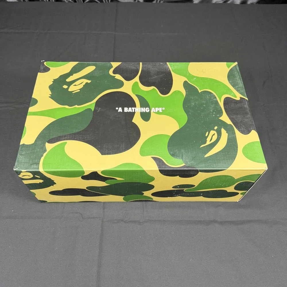 A Bathing Ape ** 100%