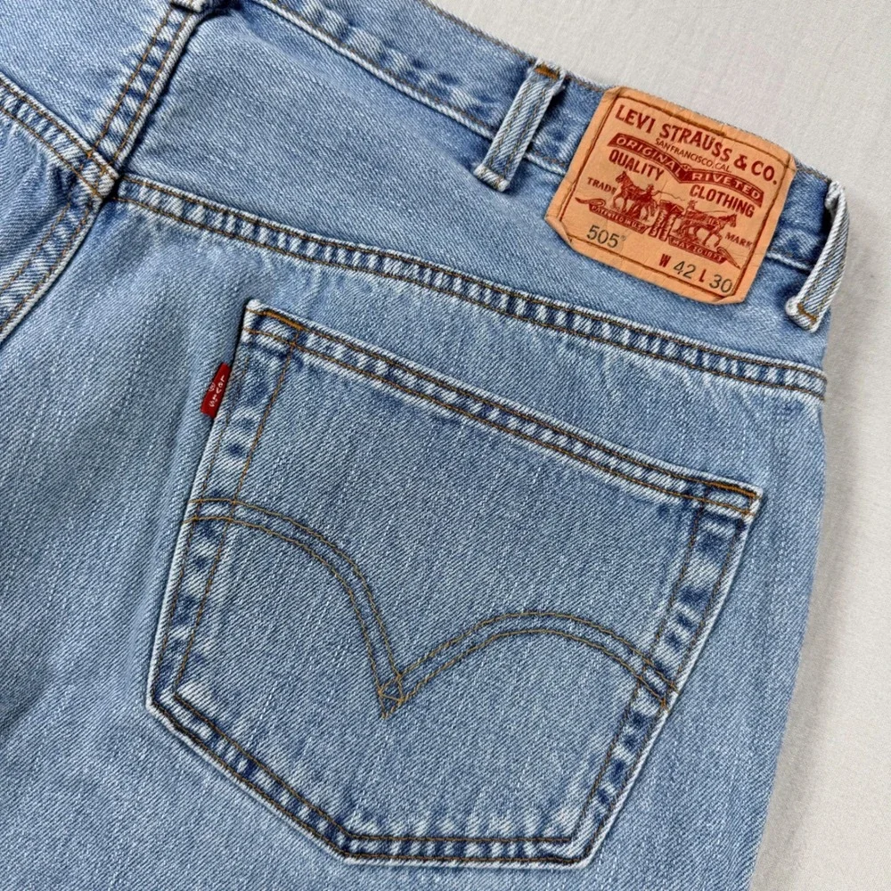 Y2K Levis 505 Jeans Mens 42x30 (38x28) Light Wash Blue‎ Denim Straight Relaxed