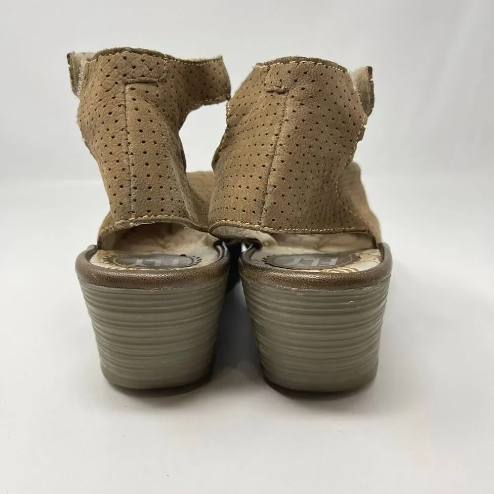 Fly London Yala Perforated Wedge Sandal Beige Women’s Size Us 9 EU 40