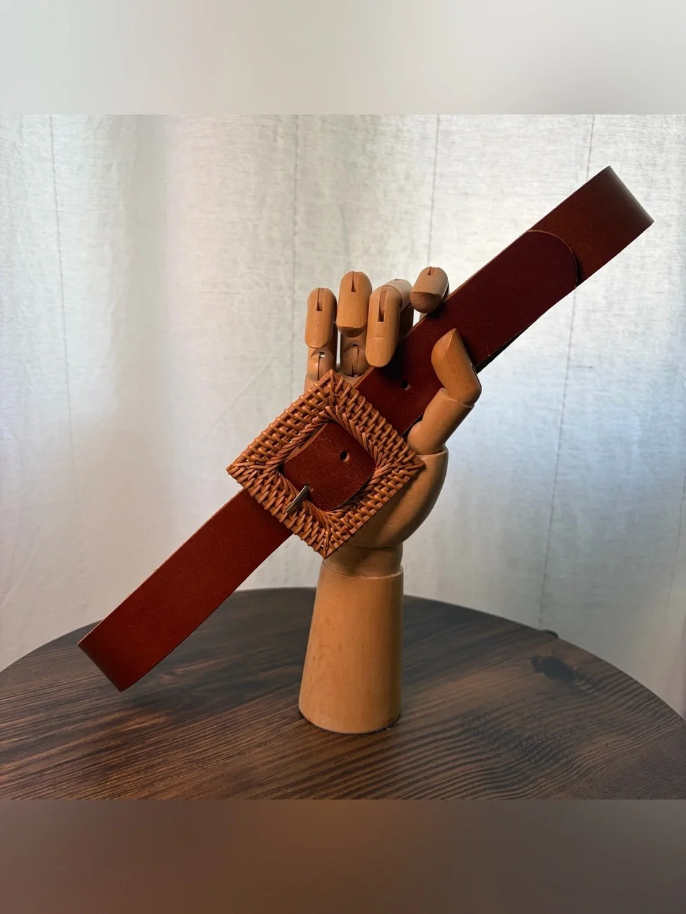 NWT Genuine Leather Belt Rattan Woven Buckle Brown M