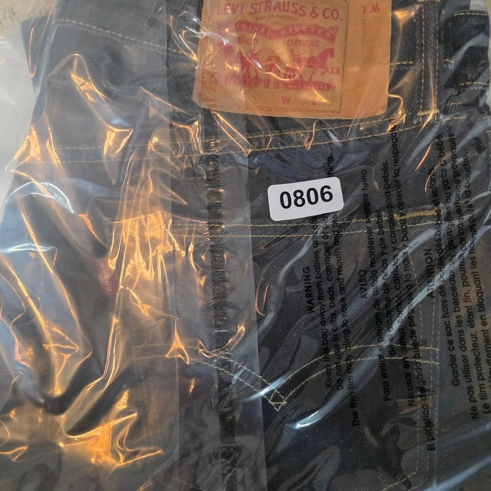 Levi's‎ 501 Original Fit Jeans Mens 36x32 Dark Indigo Button Fly Straight Leg
