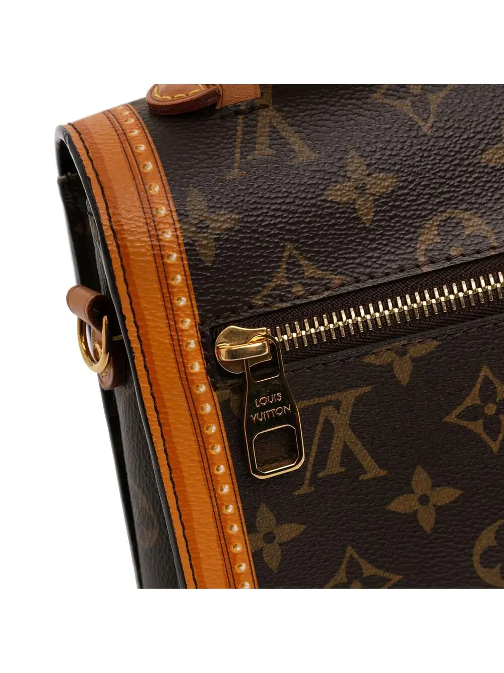 Louis Vuitton step into