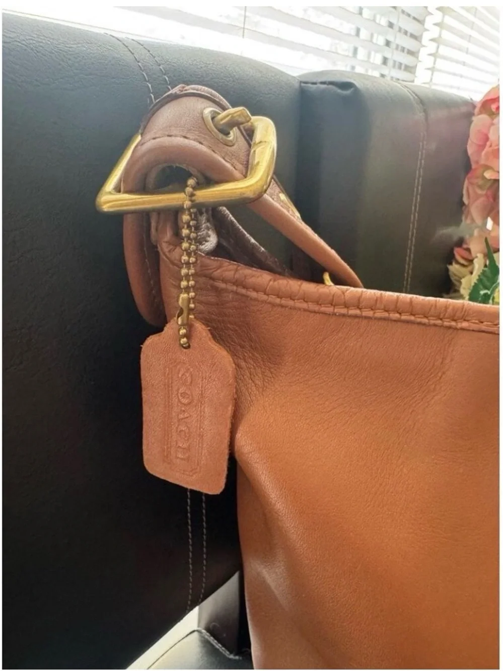 Vintage COACH Helen 9953 British Tan Leather Duffle Feed Sac