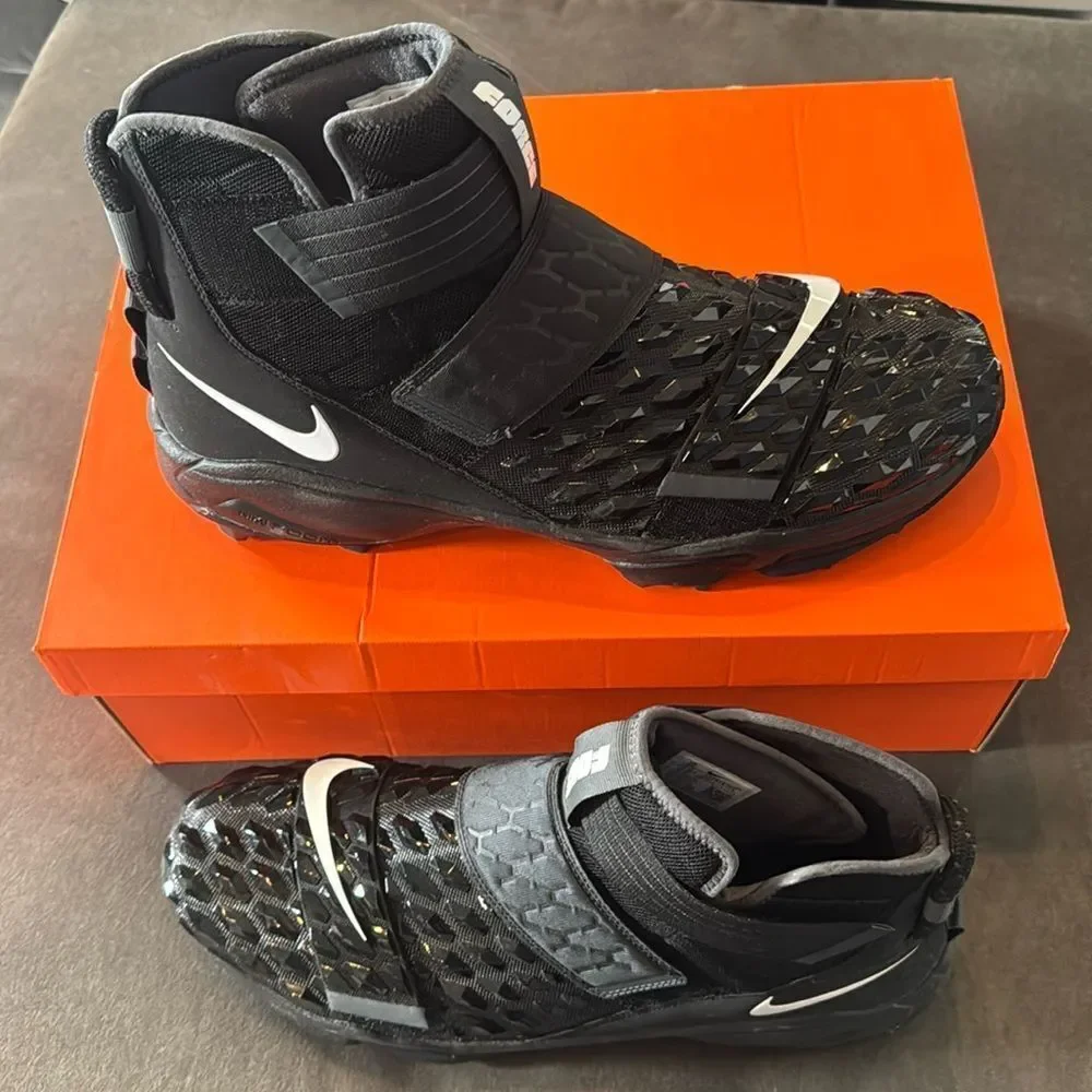 Nike Force Savage Elite 2 Shark Football Cleats Size 18 NEW
