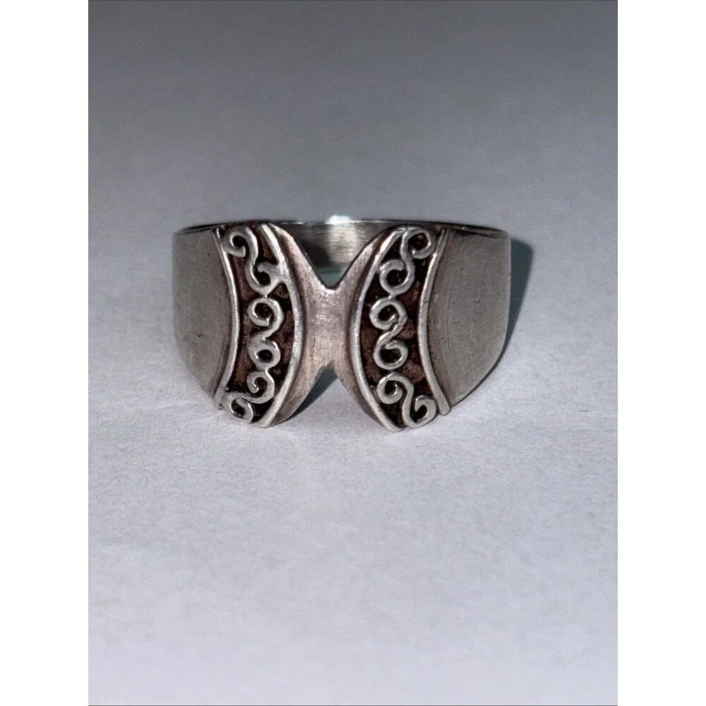 Unbranded detail band 925
