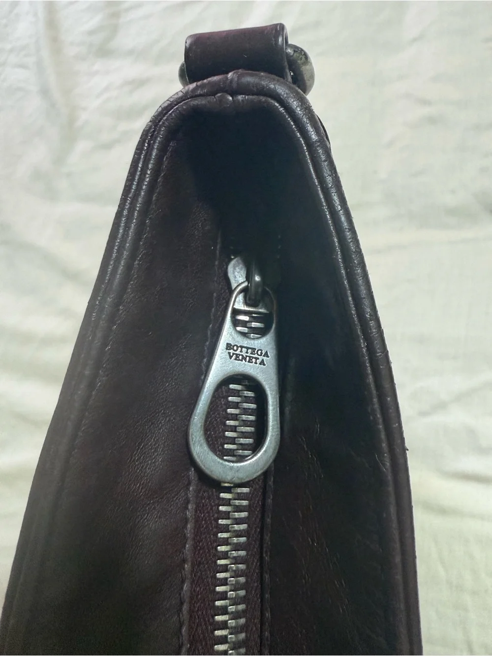 Bottega Veneta Men's Intrecciato Leather messenger Bag