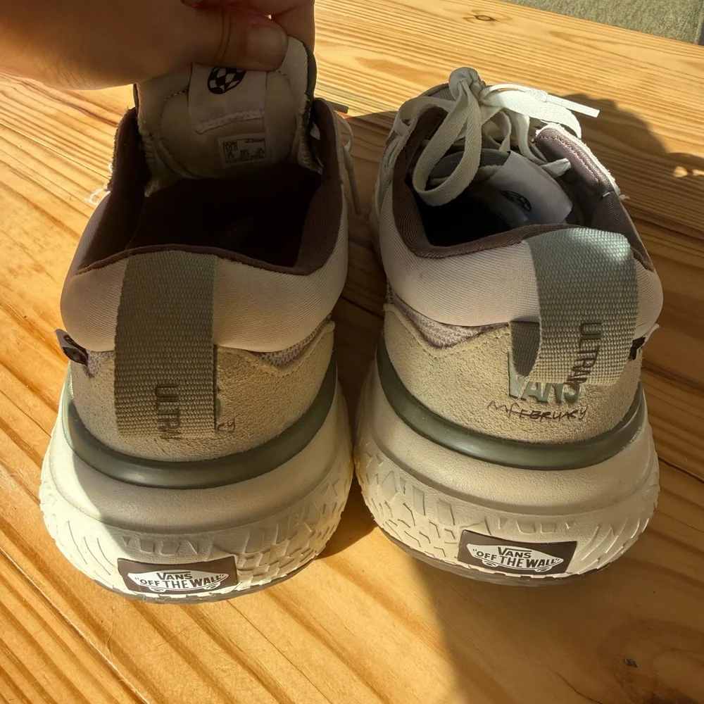 Vans classic low