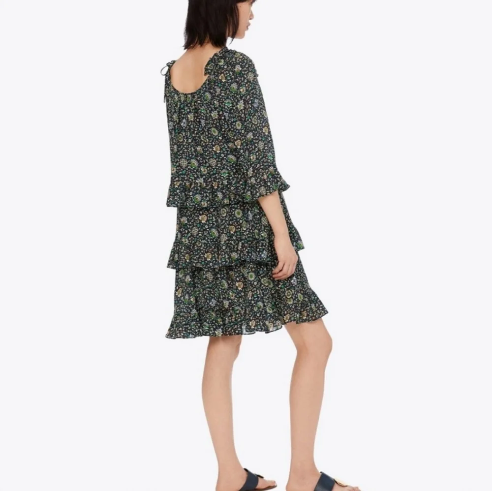 Tory Burch soft crafted 100%