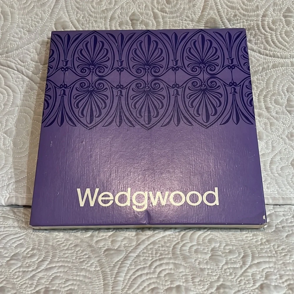 Wedgwood 1972 christmas