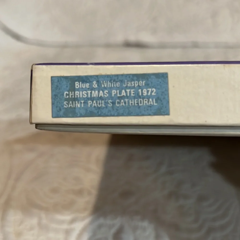 Wedgwood 1972 christmas