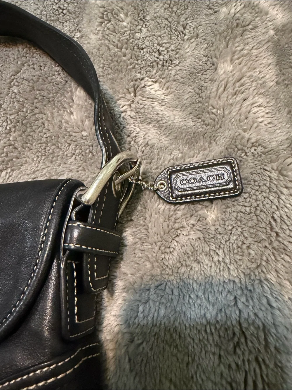 Coach vintage leather mini soho soho