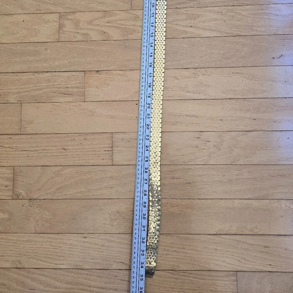 Vintage 90 gold