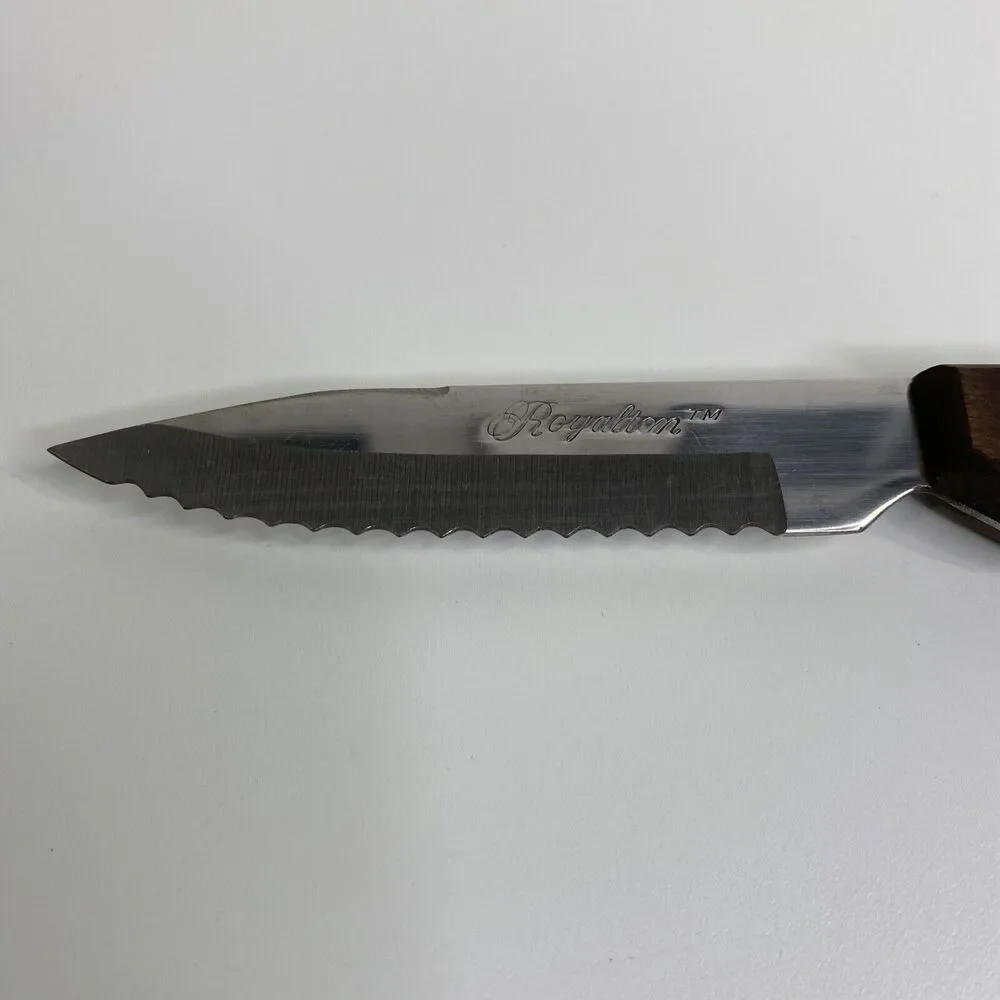 Royalton vintage serrated