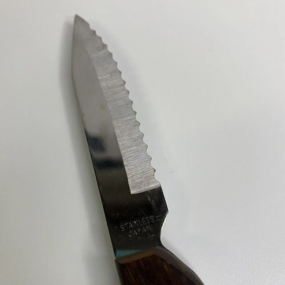 Royalton vintage serrated
