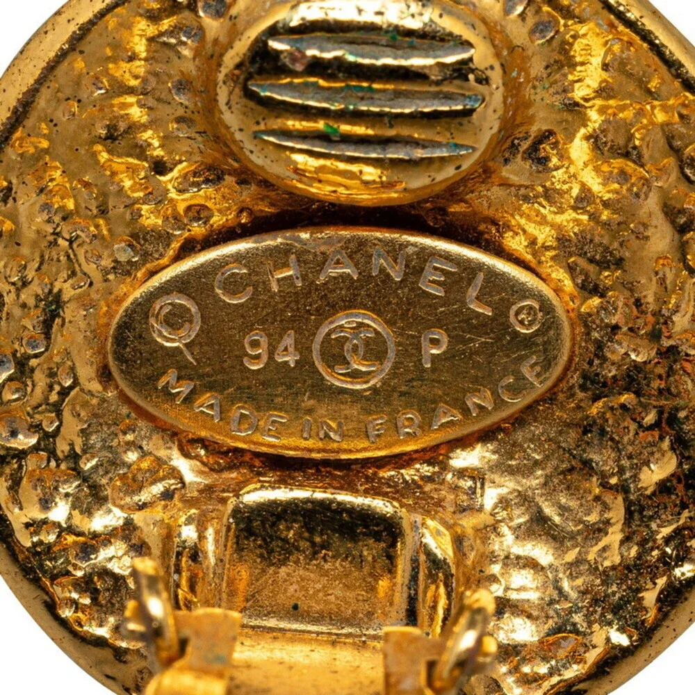 CHANEL gold logo