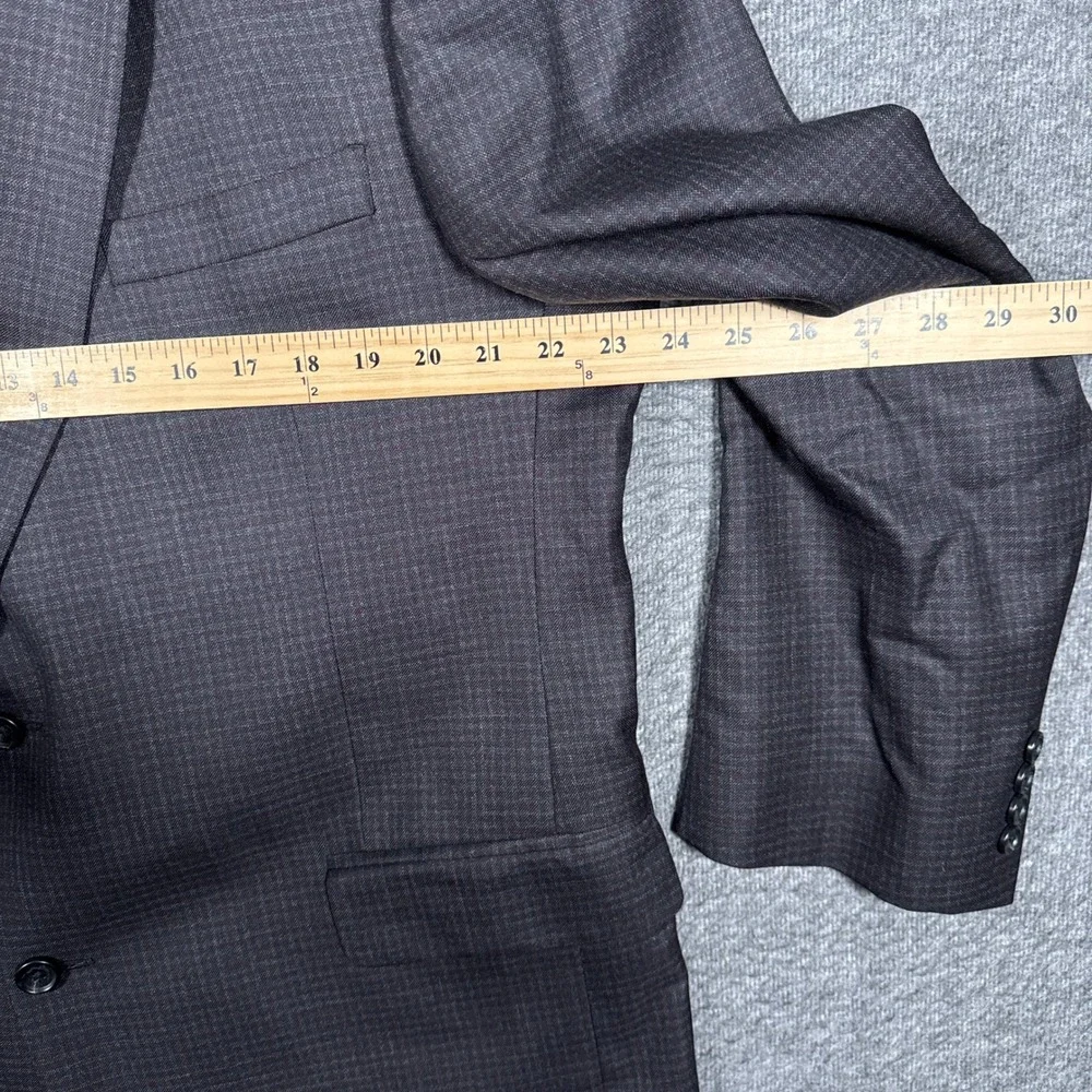Jos A Bank Blazer Mens 46L Grey Silk Wool Signature Collection‎ Plaid Sport Coat