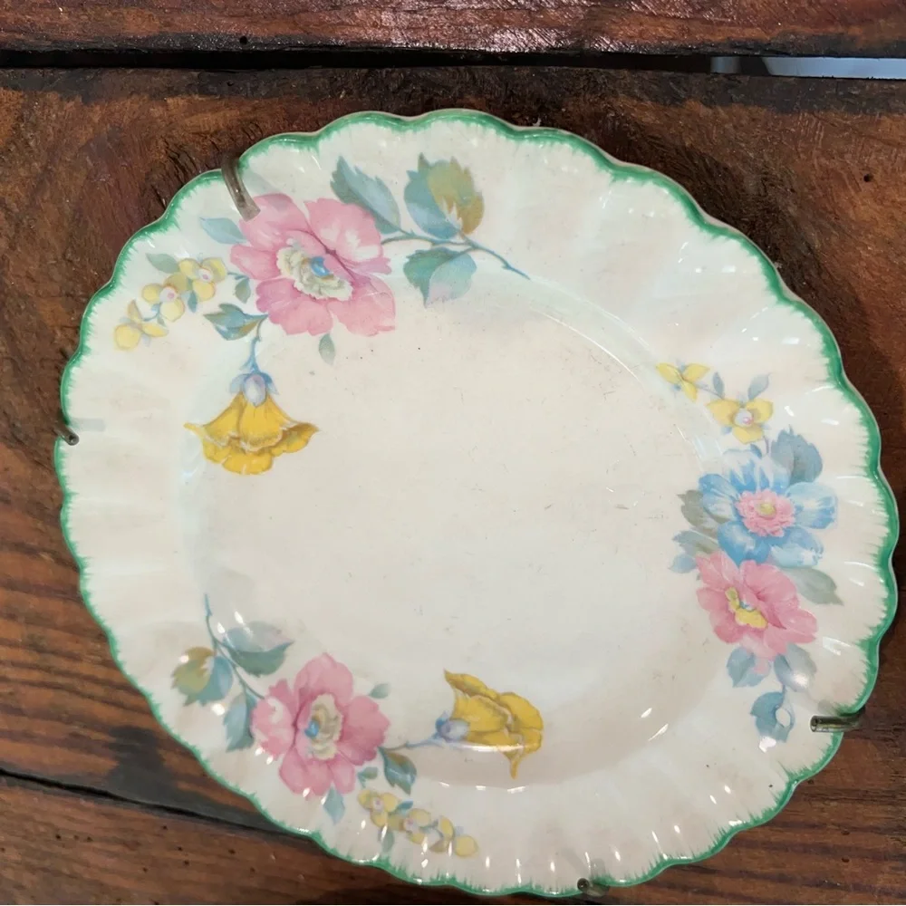 Floral Ceramic Dessert Plates Set of four decor hanging braces Sebring Porcelain
