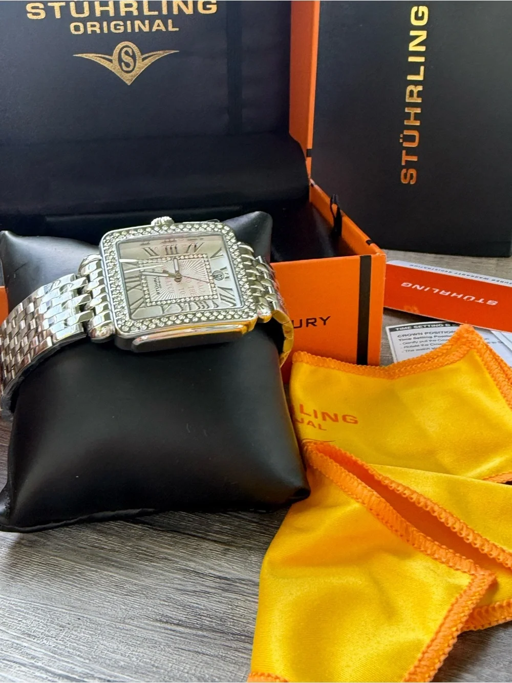 Stuhrling Original stuhrling vivreluxe