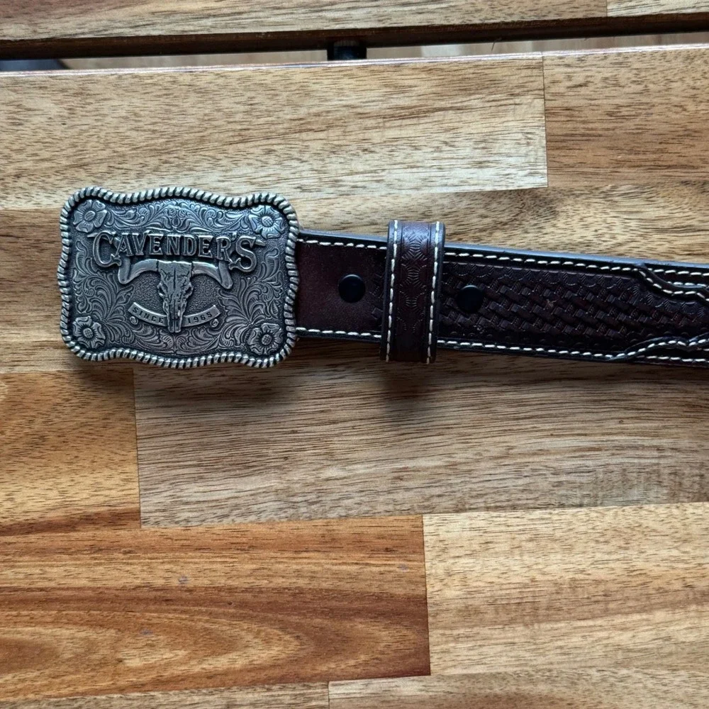 Cavenders cavender western