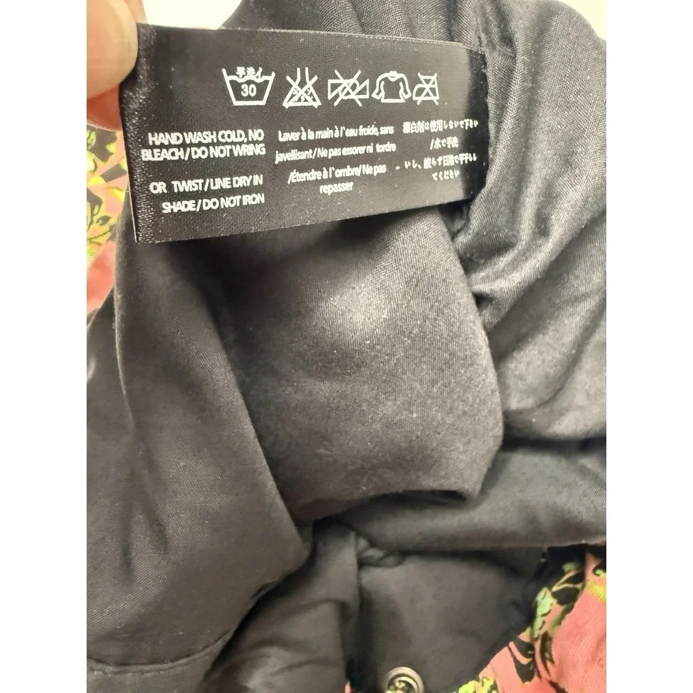 Volcom read full