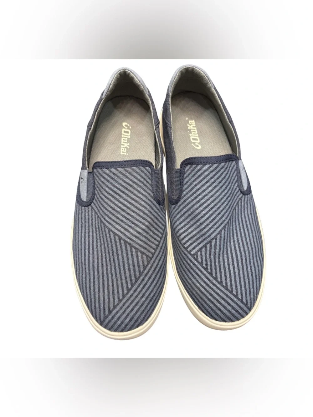 OluKai casual slip