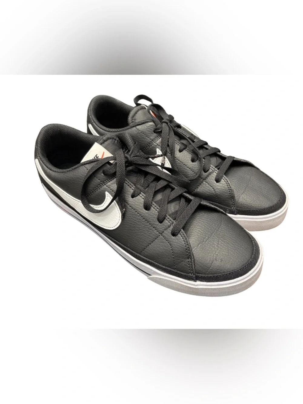 Nike low top