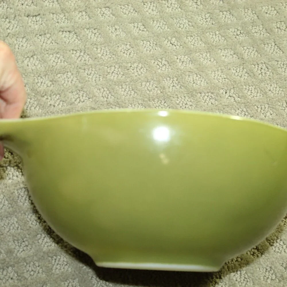 Pyrex this vintage