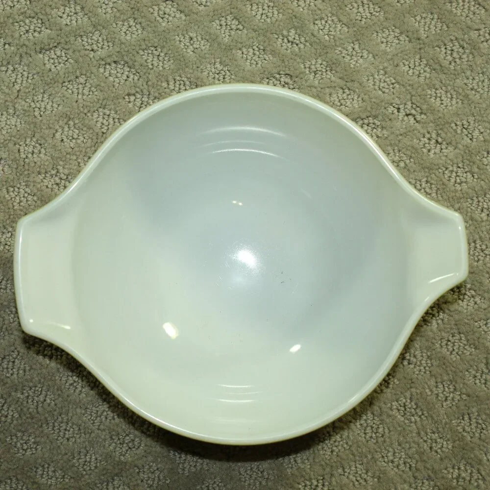 Pyrex this vintage