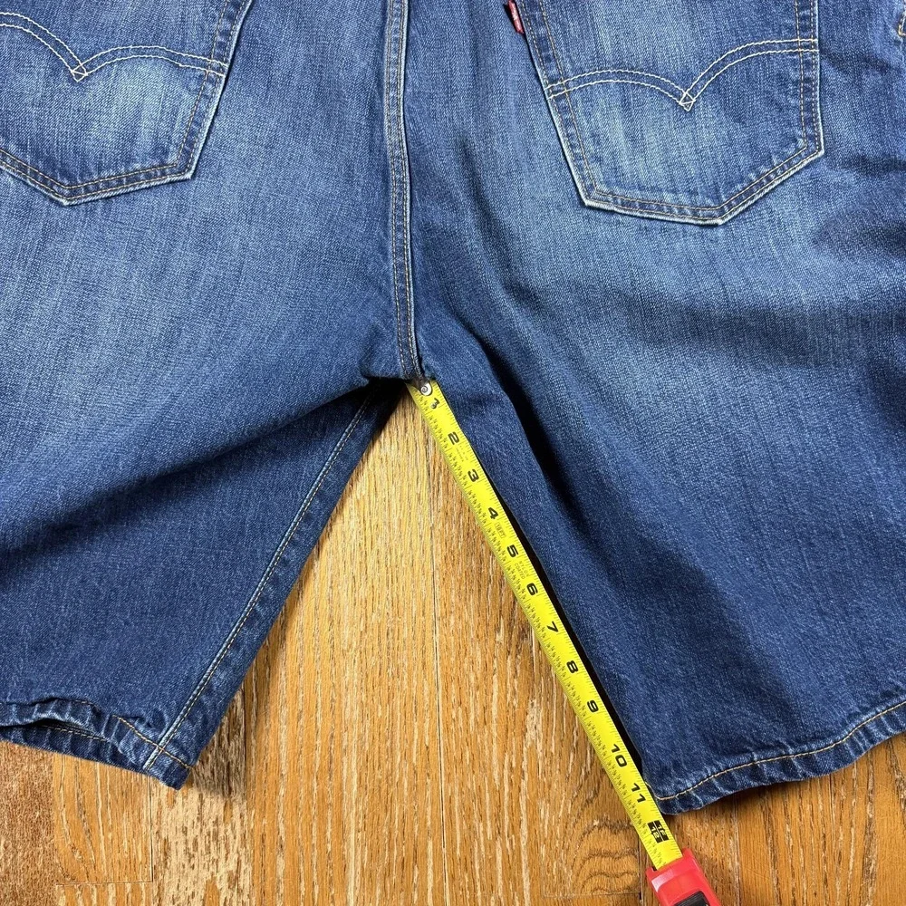 Levis brand levi