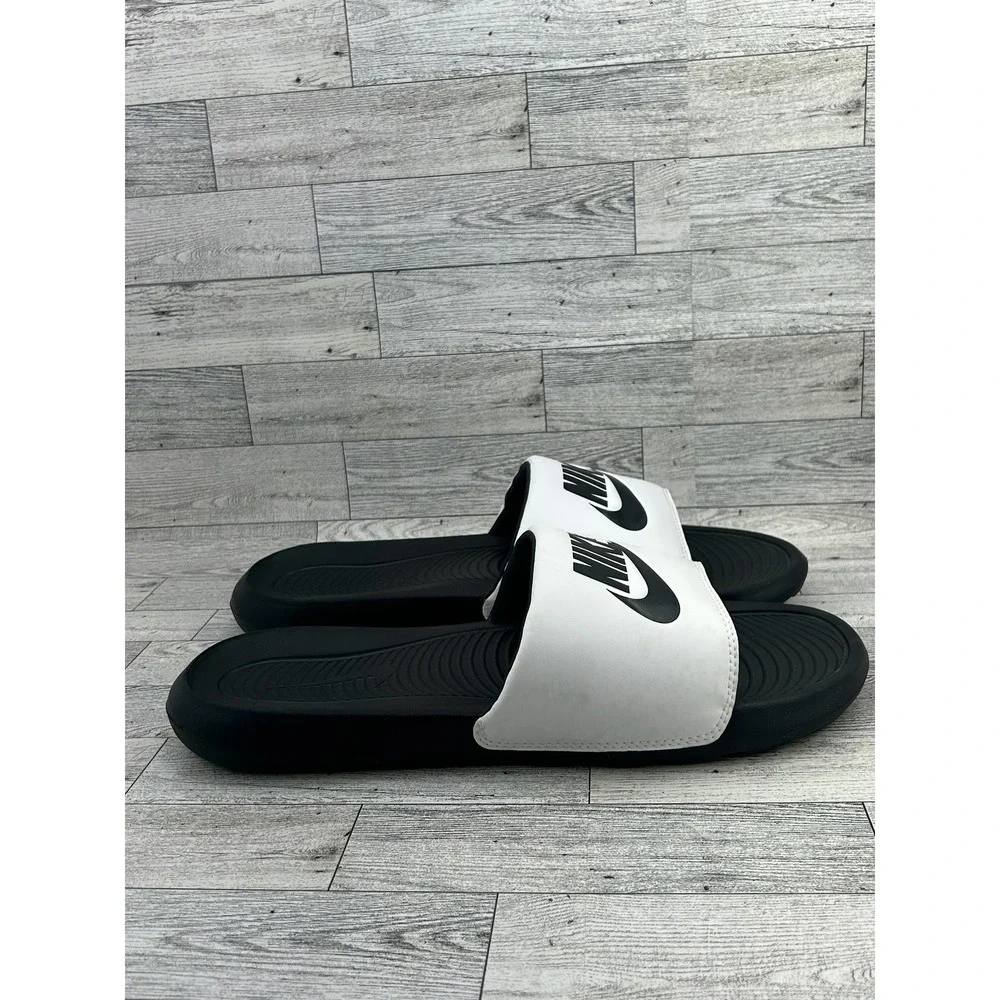 Nike benassi jdi