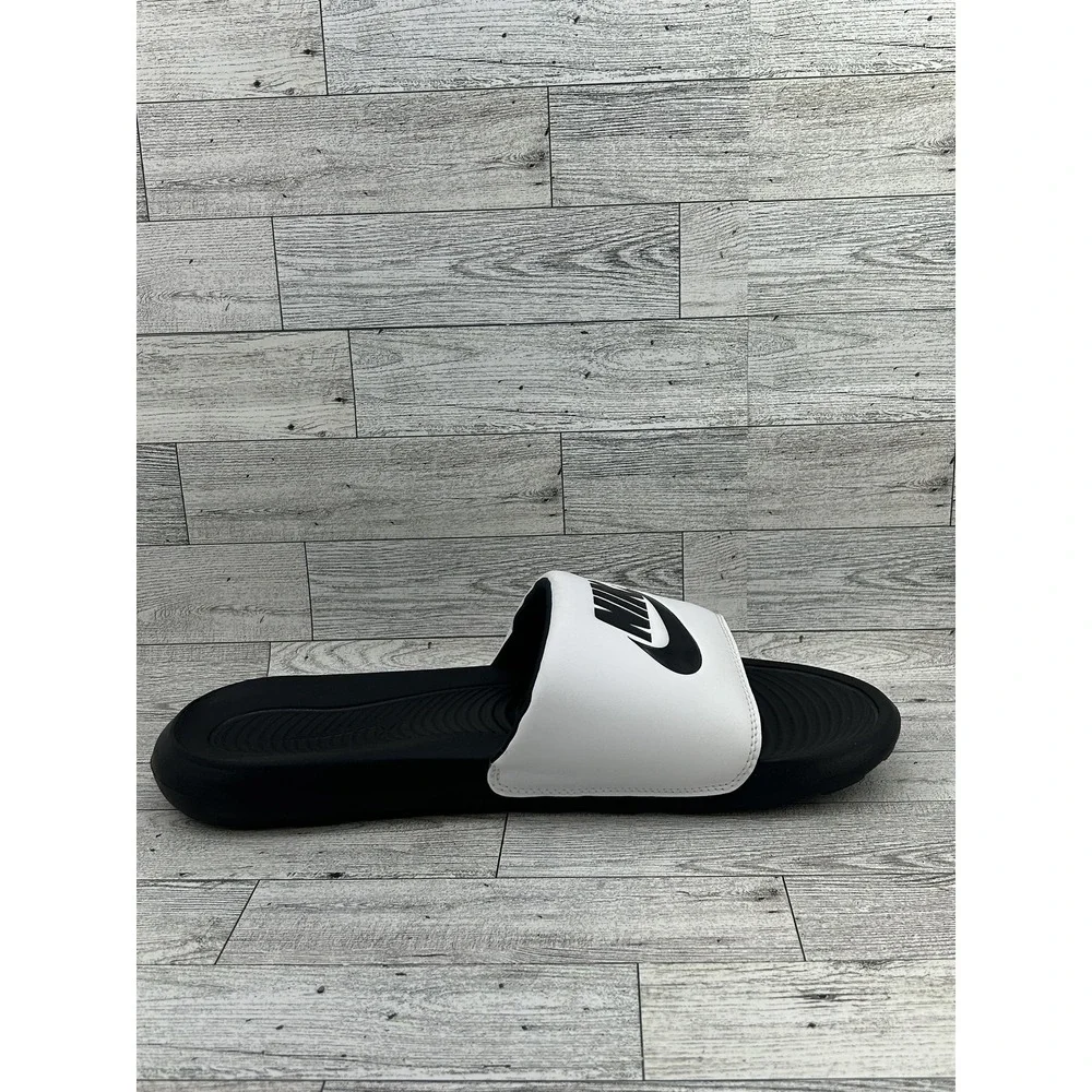 Nike benassi jdi