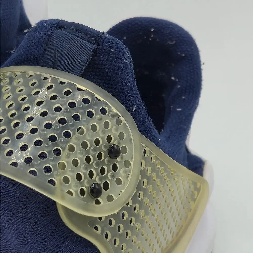 Nike free usps