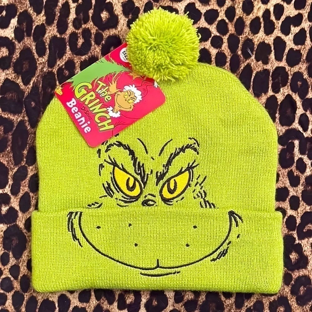 Brand New The Grinch Knit Pom Embroidered Hat Green Christmas Novelty Beanie