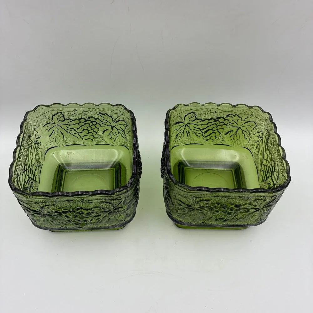 Vintage Green Harvest Grape Glass Planters Square Scalloped Pedestal Set of 2